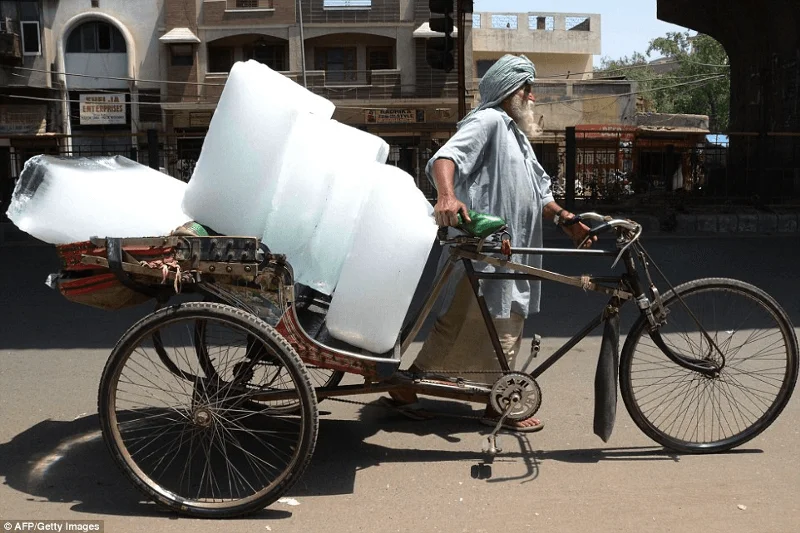 Attenzione al Ghiaccio in India Durante i Viaggi