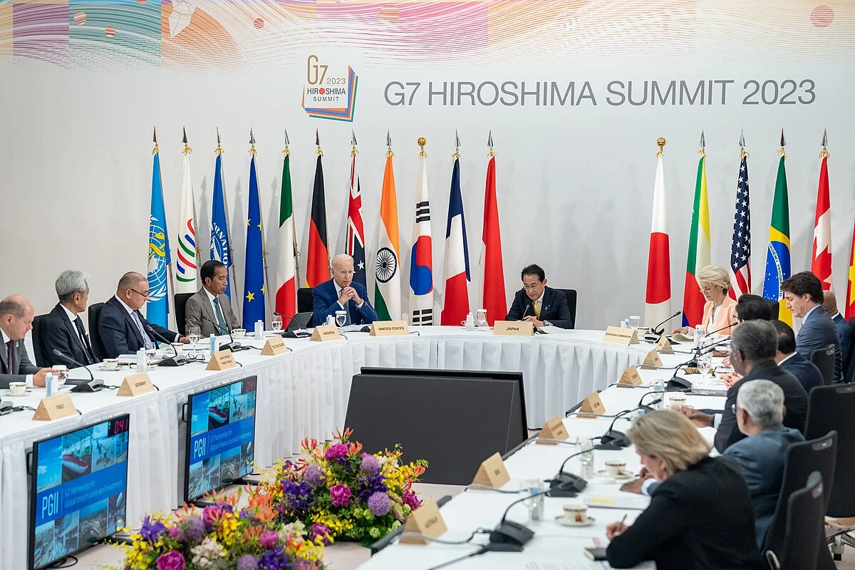 G-7 em Hiroshima – Simbolismo Nuclear, Unidade dos Líderes Mundiais e os Desafios Atuais à Segurança Global
