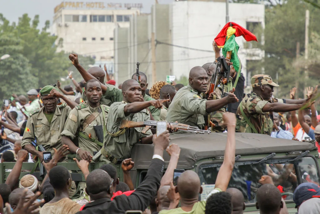 Gabão: Mais uma Nação Africana Atingida por um Golpe Militar