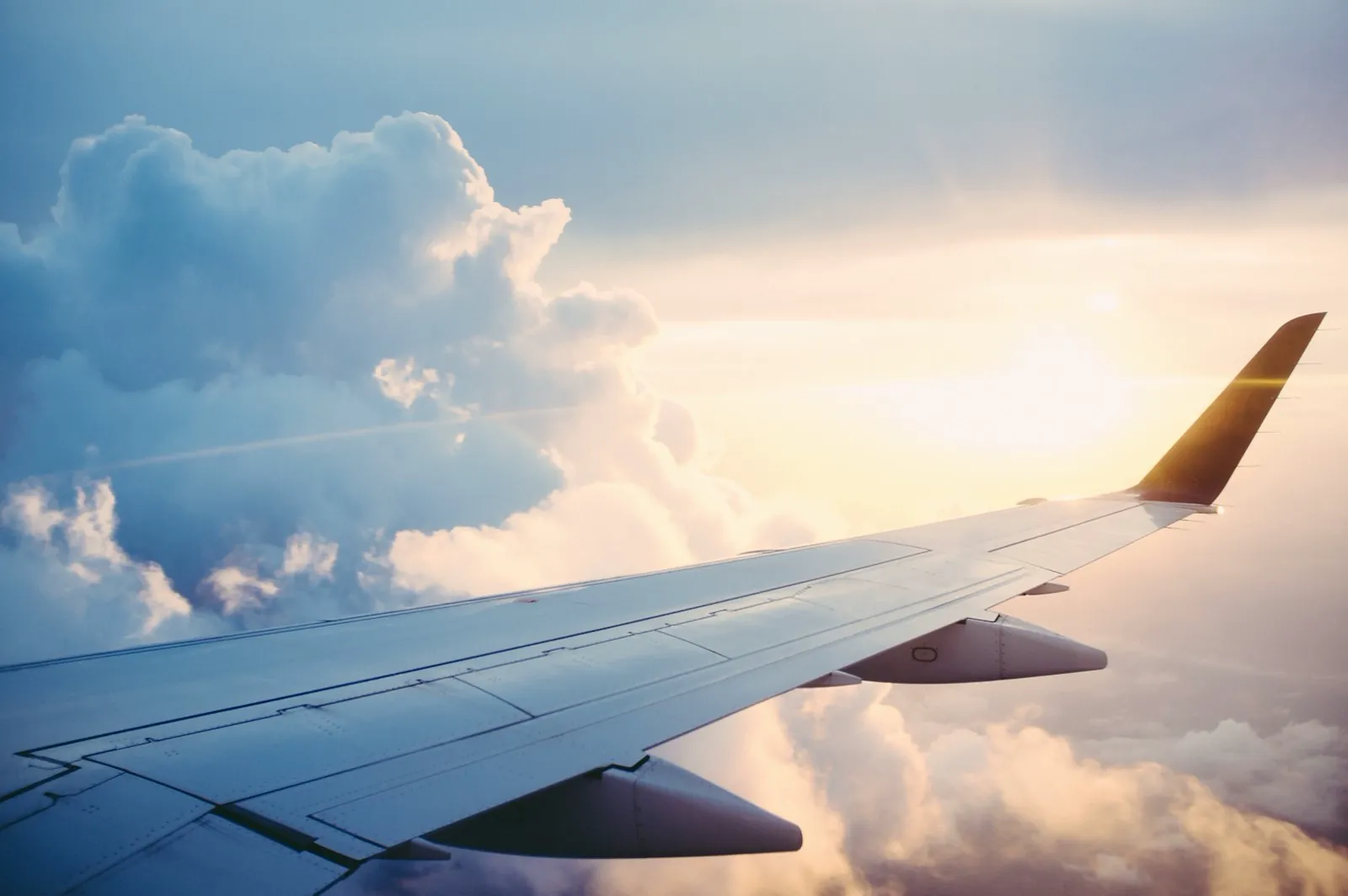 UK NATS Failure 2026: Flight Disruption Guide for Travelers